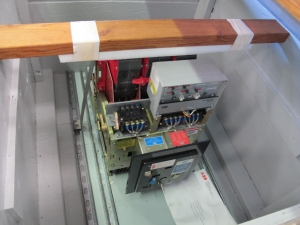 BREAKER, CIRCUIT TYPE, K600S KIND, 250-600 AMP RATING, 3 POLE. WITH SOLID STATE TRIP DEVICE SS4, LT/ST, PART NUMBER 609902T501. . COMPLETE PART NUMBER C1525-7773-142-97(00)(01)(18)(40) . PART # C1525-7773-142-97 (W-44) LOADING & HANDLING FEE $15-